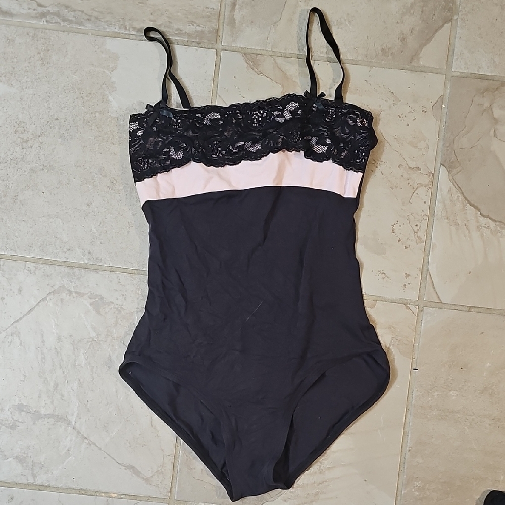 Natalie Dance Wear Black and Pink Leotard With Bow Accents